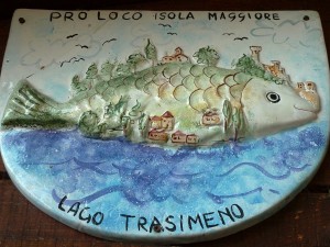 Logo di ceramica, designo di Maria Letizia BITTONI, opera di Marco SOLDATINI.