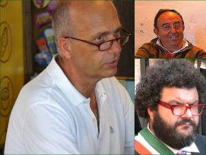 A sinistra, il dottore Mario Bocerani, sindaco di Tuoro-sul-Trasimeno, Su a destra, il signore Giuseppe Cecchini, assessore dei lavori pubblichi. Ju a destra, il signore Lorenzo Borgia, assessore del turismo et della cultura.