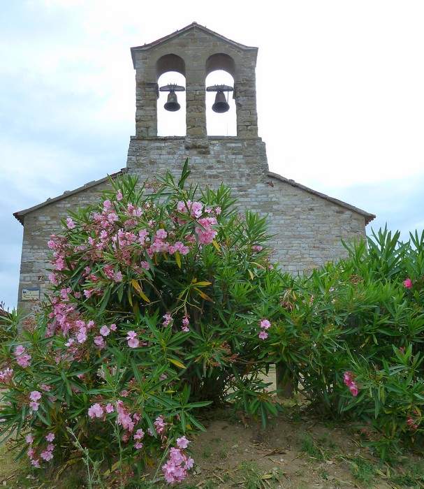 Chiesa di San Michele Arcangelo.Isola Maggiore.XII° siècle.La forme actuelle date du XIII°.